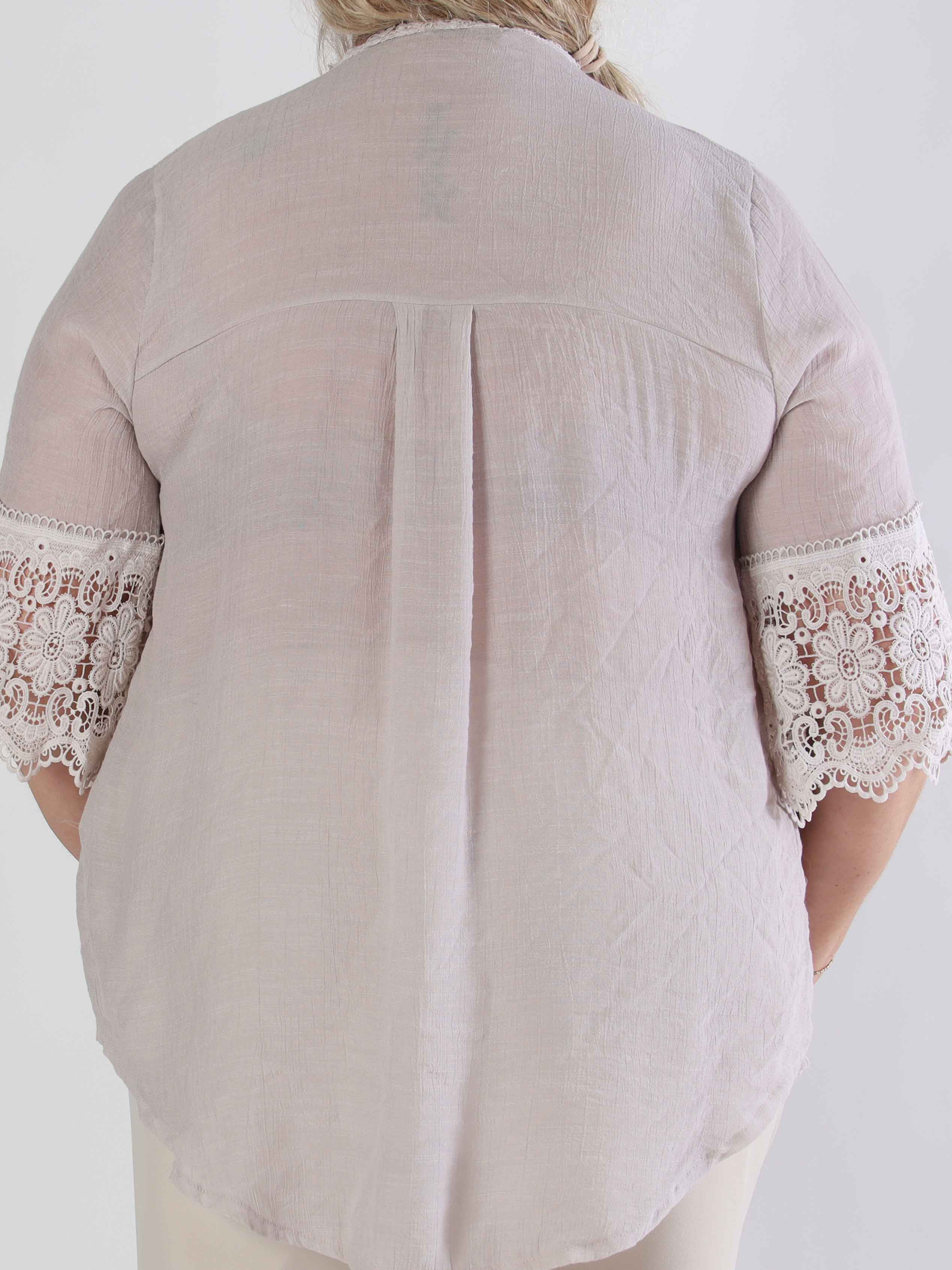 Alva - Söt tunika i plusstorlek med söta broderade ärmar